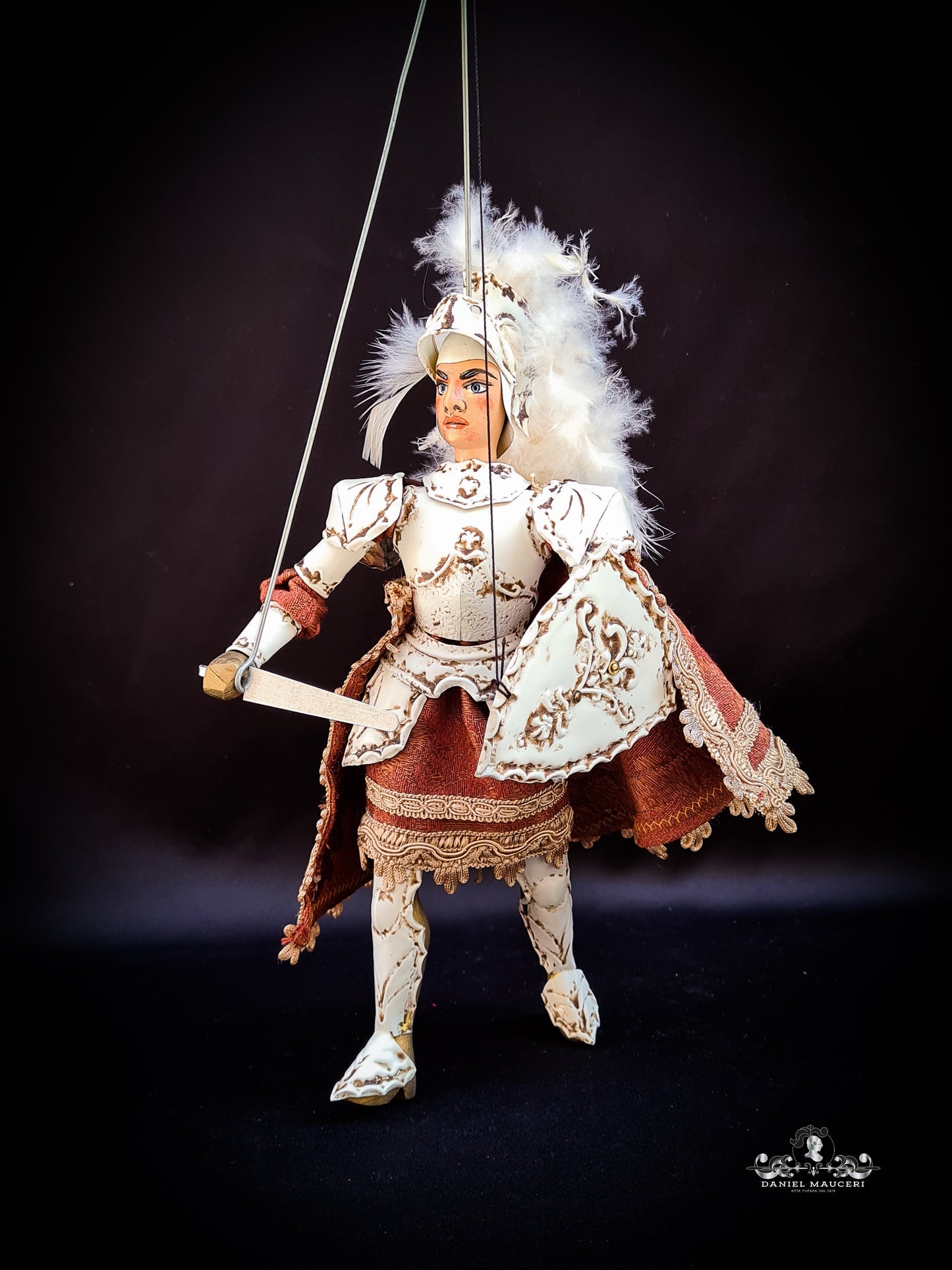 Grifone il bianco - Pupo siciliano h27cm